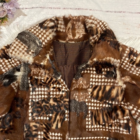 Tuleh Brown Patterned Chinchilla Real Fur Short Sleeve Jacket - Picture 4 of 12